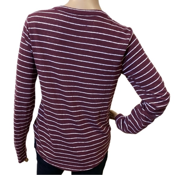 Abercrombie and Fitch Size Medium long sleeve shirt - Picture 2 of 5